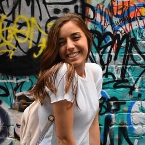 Meet your Posher, Dana